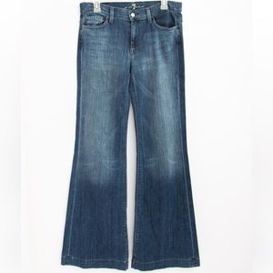 7 For All Mankind Ginger medium wash flare jean 28